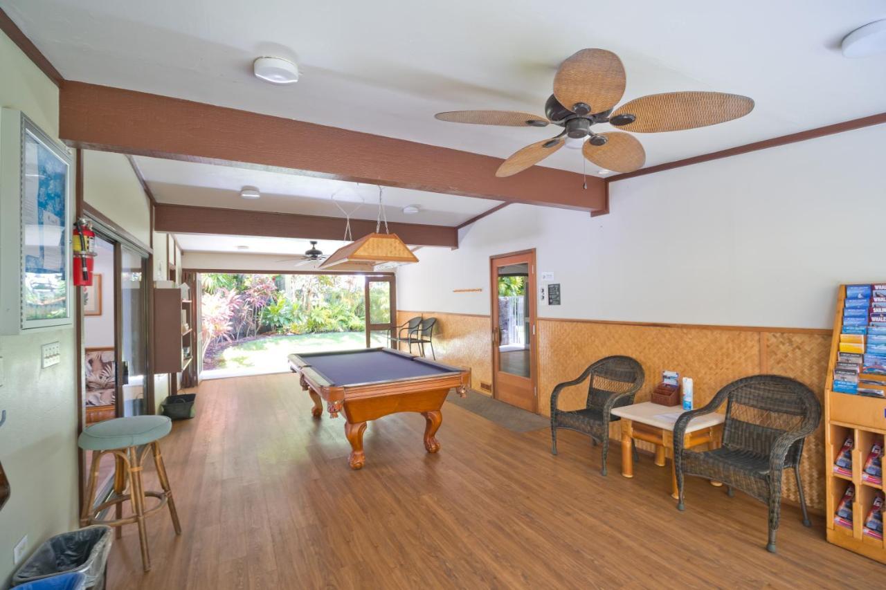 Family Getaway - Lava Room At Magic Sands Beach Kailua Kültér fotó